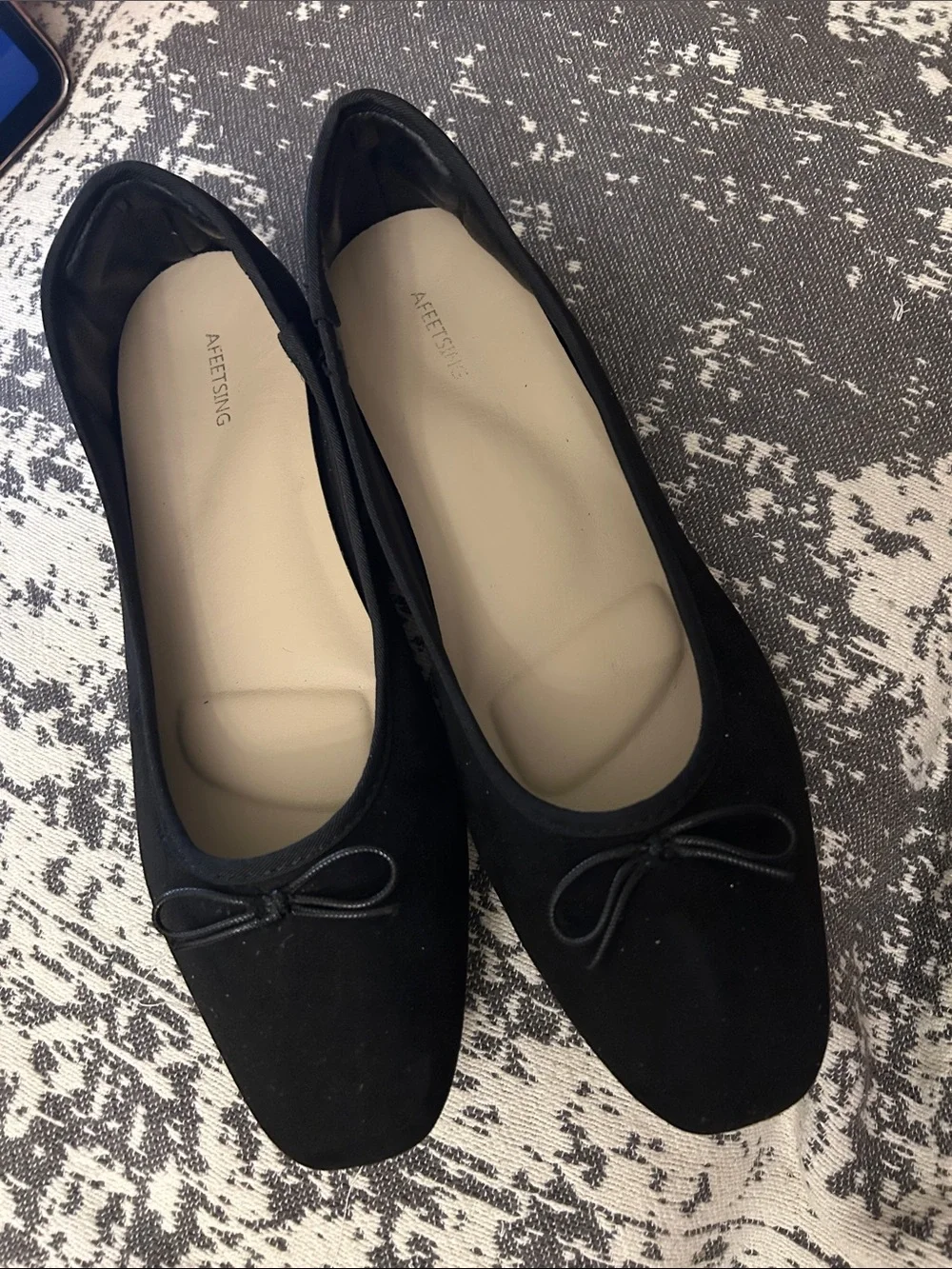 AFEETSING Black Round Toe Ballet Flats with Bow size 11 GUC